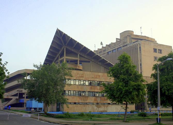 Dogra Hall, IITD